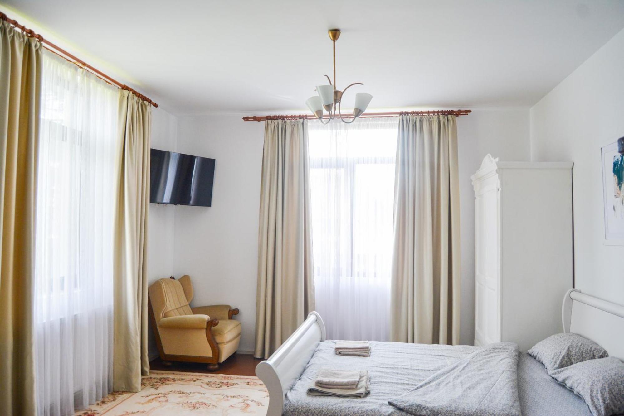 Villa Casa Humulesti, Fii Vecinul Lui Ion Creanga Targu Neamt Exterior foto