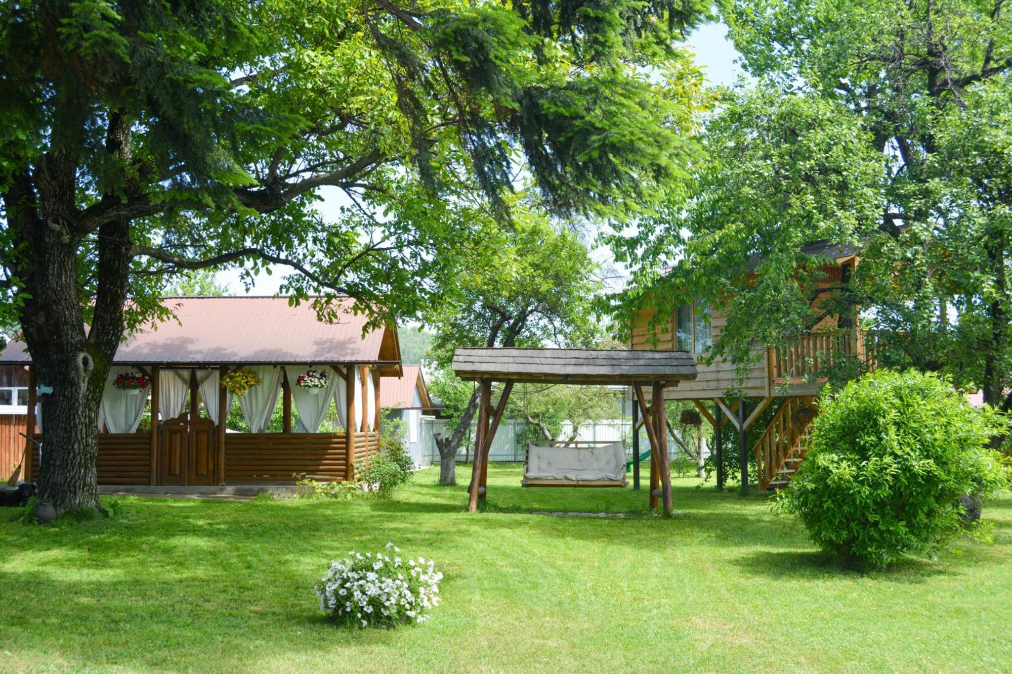Villa Casa Humulesti, Fii Vecinul Lui Ion Creanga Targu Neamt Exterior foto
